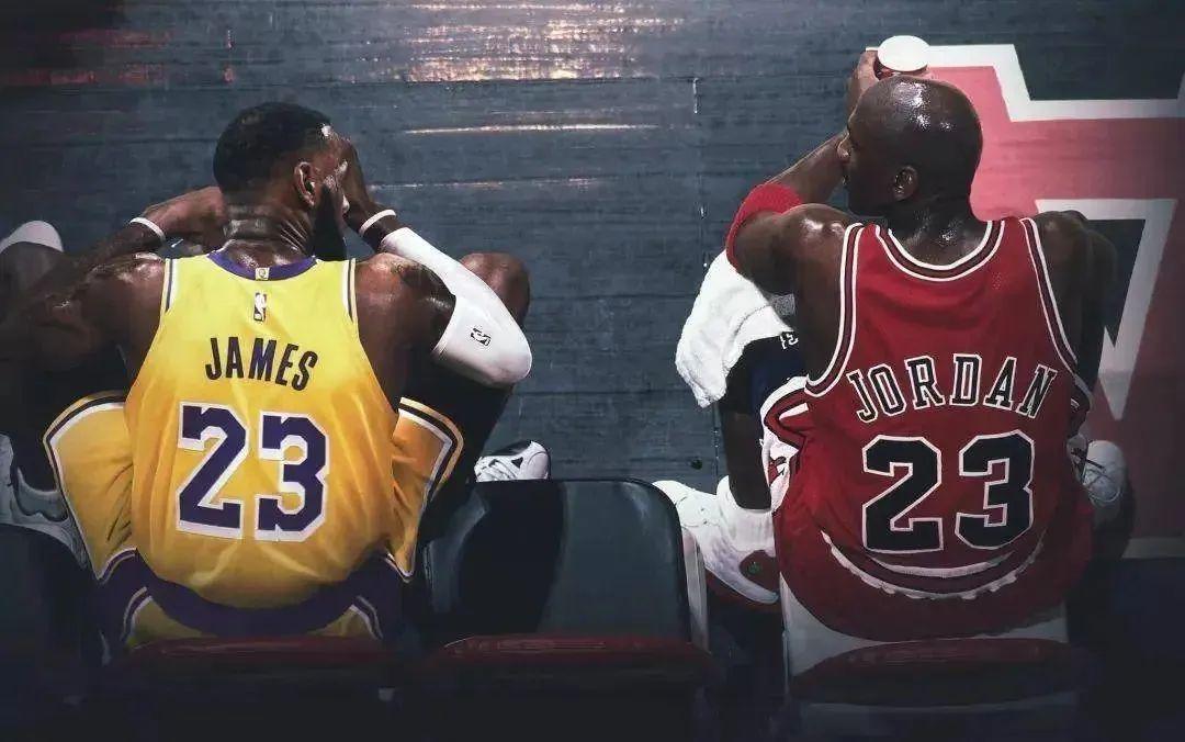 天啊！震撼！美媒曝湖人想退役|买断|交易詹姆斯！