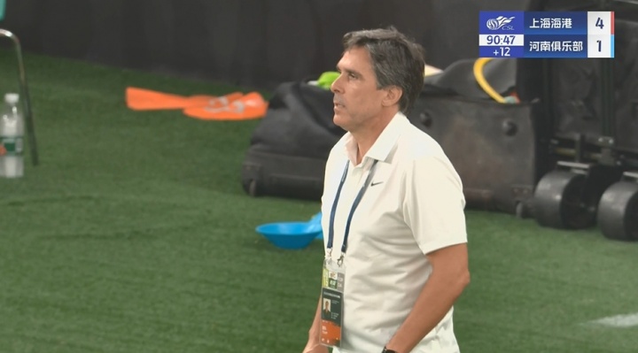 依旧超长补时！海港vs河南，下半场补时时间为12分钟