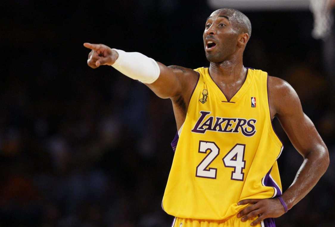 曼巴精神越来越抽象！旧将称科比不扶起对手，才算曼巴精神！