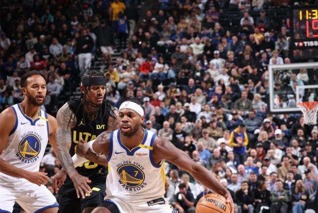 1729927258038006797.jpg 乐鱼体育-两战12记三分!勇士捡漏汤神替身:新水花兄弟真猛